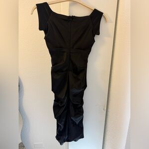 Issue New York Elegant Black Silky Cocktail Dress